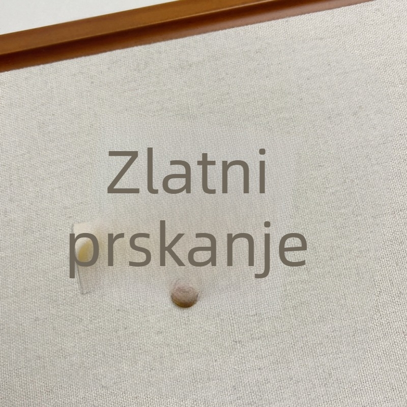 Broš – srcoliki oblik i geometrijski stil; legura; elektroplatiranje; Zima 2024
