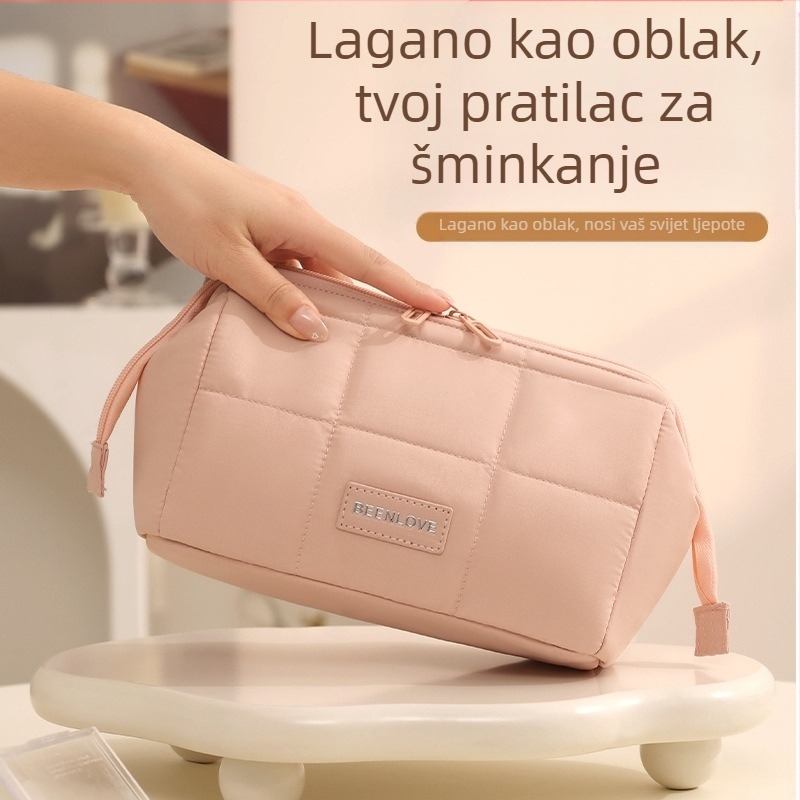 Make-up torbica velike kapacitete, prijenosna za putovanja, kubični oblik, moderni minimalistički stil (Materijal: poliester; Oblik: kubični; Funkcija: višestruka namjena; Područje primjene: putovanja; Stil: moderni minimalistički)