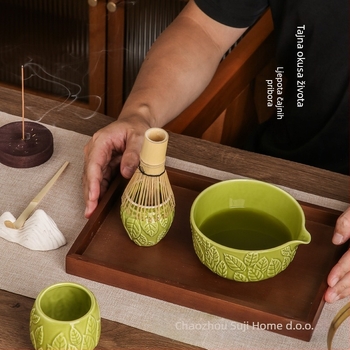 Keramička zdjela za matcha s površinom lebdeće skulpture – retro stil i lagani luksuz, premium kvalitete, za 3 osobe