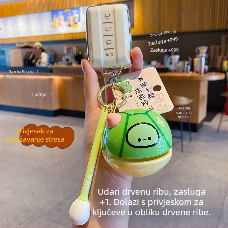 Privjesak za ključeve s lubanjom i kornjačom, sladak moderan dizajn, PVC igračka inspirirana drvenom ribom