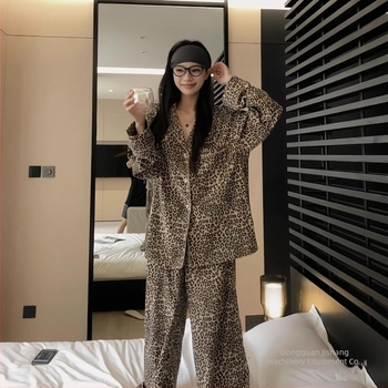 Ženske pidžame s leopard uzorkom, dugi rukavi, proljeće-jesen 2025, vintage stil, udobna kućna odjeća, dvodijelni set