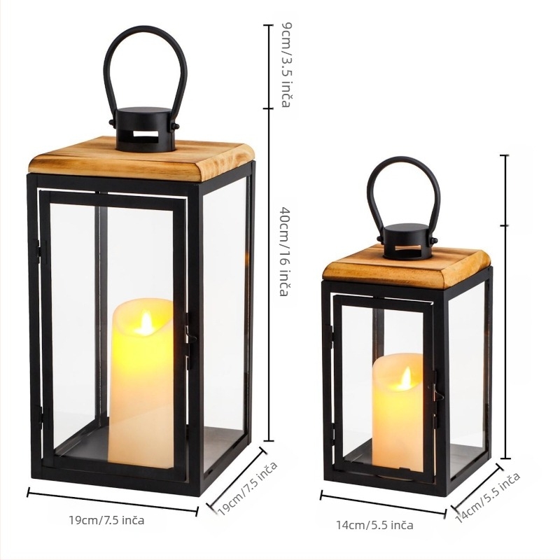 Set od dvije crne metalne lampe s vrhom od čvrstog drva, retro željezni lampioni za kućni dekor i svadbene fotografije.