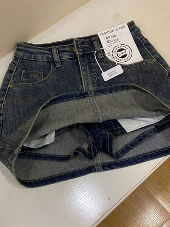 Ženska traper suknja, visoki struk, elastična, A-linija, pamuk-poliester smjesa, jesen 2025