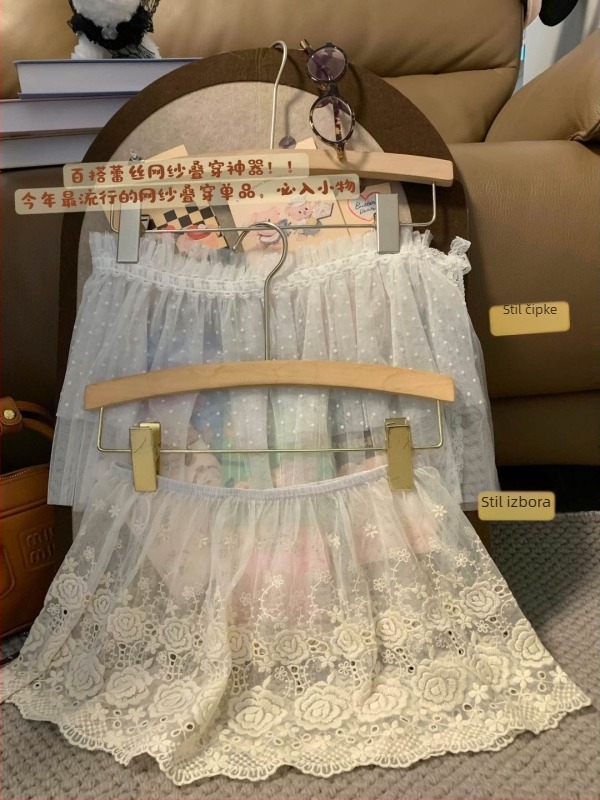 Suknja A-kroja od vunenog platna s 30-50% drugih vlakana - proljeće 2025