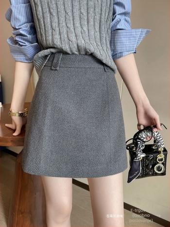 Plus veličine siva vunena suknja s visokim strukom i širokim krojem, proljeće 2025, stil Royal Sister, Private Server Socialite