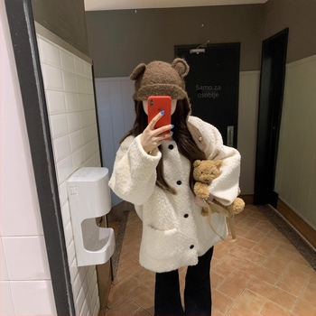 Ženski kaput od ovčje vune, slobodan kroj, srednja duljina, dugi rukavi