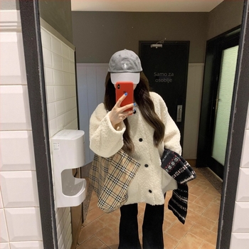 Ženski kaput od ovčje vune, slobodan kroj, srednja duljina, dugi rukavi