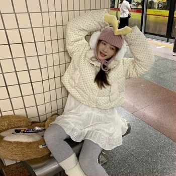 Ženska corduroy jakna s točkicama, dugi rukavi, zatvarač, poludugi ovratnik, produžena duljina, punilo od gusjeg perja >450 g, zima 2025, elegantan gradski stil