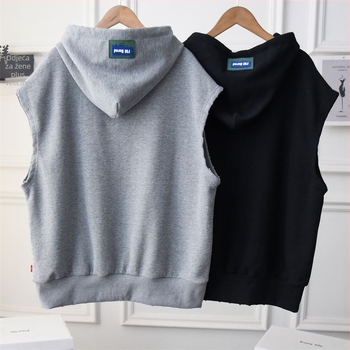 Ženski kapuljačasti prsluk bez rukava, pamuk, srednja duljina 65–80 cm, ležerni kroj, anime uzorak, proljeće 2023