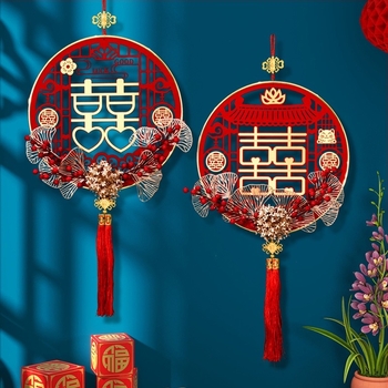 Metalni viseći ukrasi za vrata za svadbenu dekoraciju, stil crtani i automobilski dodaci (Materijal: Metal; Stil: Crtani, Automobilski dodaci; Sezona: Zima 2024; Tehnologija obrade: Drugo)