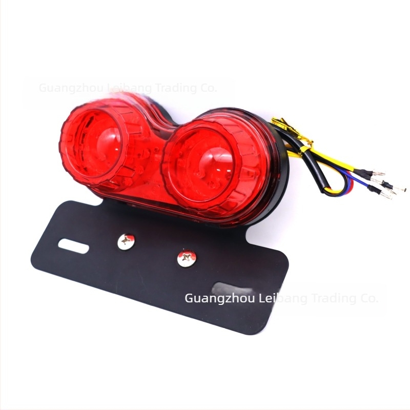 Zadnje svjetlo za motocikl, LED signalizacija kočnice i smjera, 12V, pet-vodično, model RAYBAN-011, ABS metal