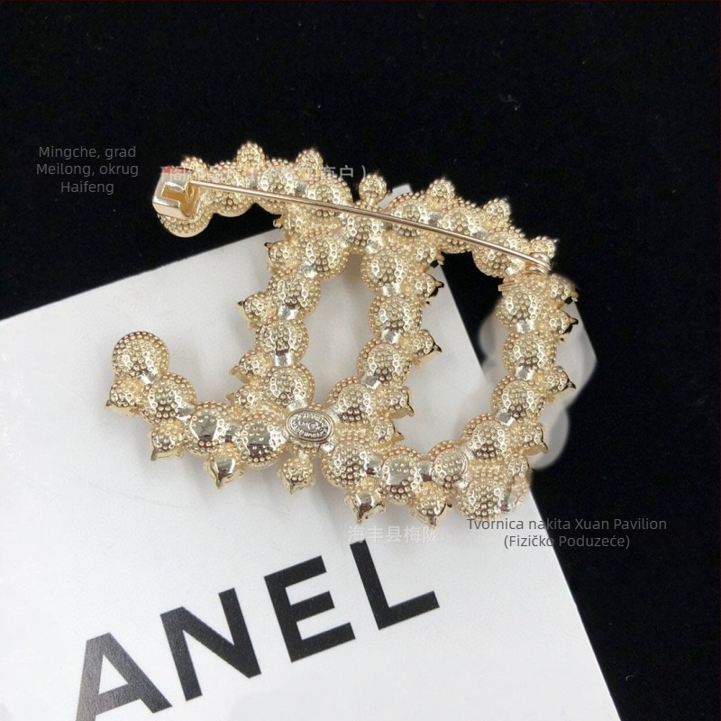 Broš s umjetnim perlama, oblik slova, elektroplating, svjež i sladak stil, za žene