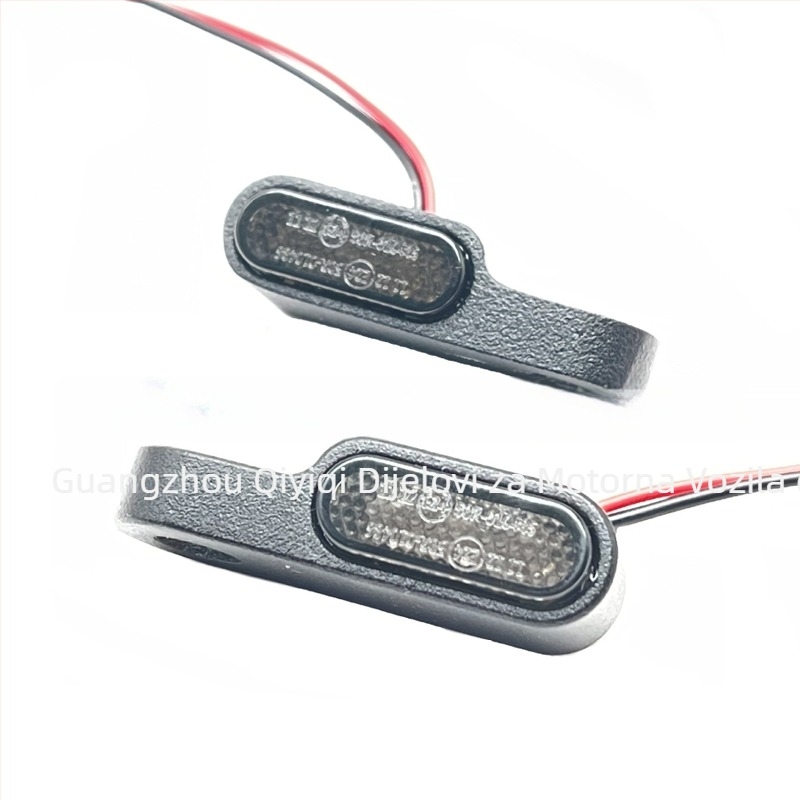 Retro LED pokazivač za upravljač za 12V motocikle i električna vozila, model QYQ-3009, LED 0.18W, tijelo od aluminijske legure