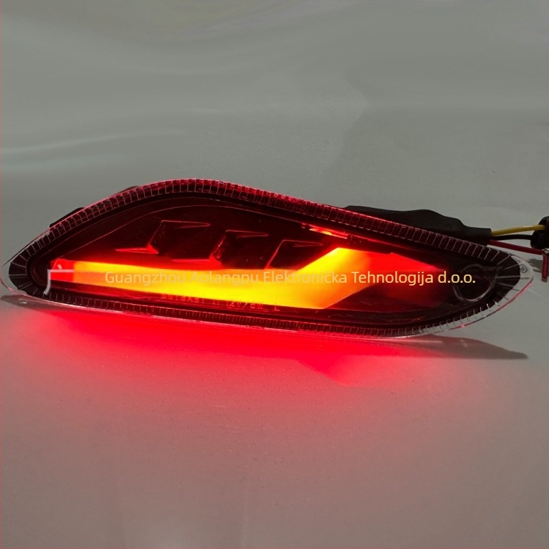 LED prednje i stražnje signalne lampice Vespa Sprint 50/125/150 (2014–2023), OT038, ABS, 12V