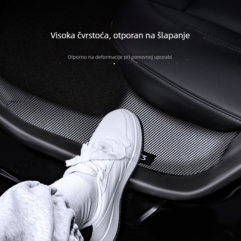 Tesla Model Y prednji i stražnji prag vrata s lasersko izrezanim karbonskim uzorkom i pločom za zaštitu pedale