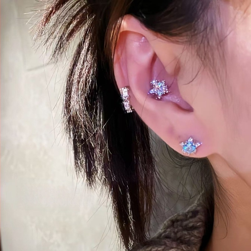 Naušnice – zvjezdasti oblik, bakar, post od nehrđajućeg čelika, elektroplatiranje, korejski stil