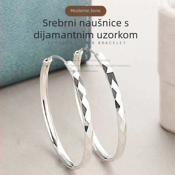 Naušnice – romb oblika, srebro 99% čisto srebro, šiljci od čistog srebra, influencerski stil