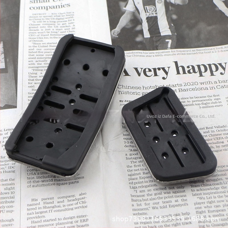 Ford Mustang pedale kočnice i papučice gasa – nehrđajući čelik, OEM marka, montaža bez bušenja