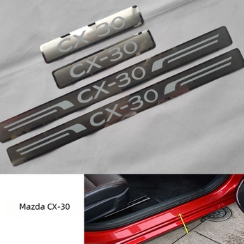 Prag vrata Mazda CX-30 (2020) – nehrđajući čelik, LB/Lyboss