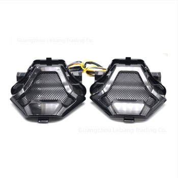 Stražnje LED svjetlo za motocikl Yamaha R3/R25/R15Z s LED vodičem svjetla (12V, 1W, Model RBNWD-020)