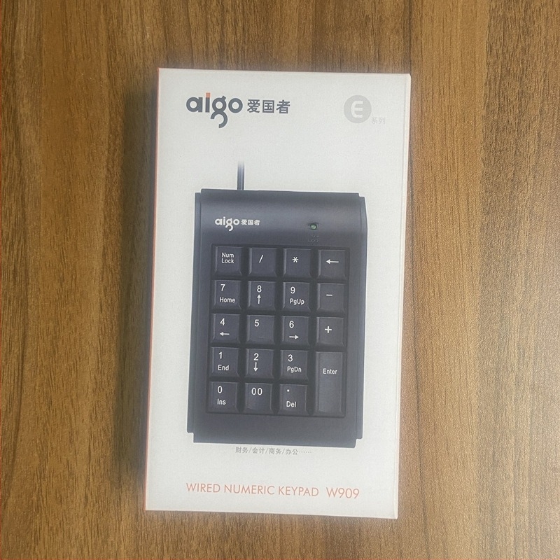 W909 žični digitalni numerički keypad s 23 tipke za prijenosno računalo i PC, ABS kućište, kabel 1,45 m, bez pozadinskog osvjetljenja