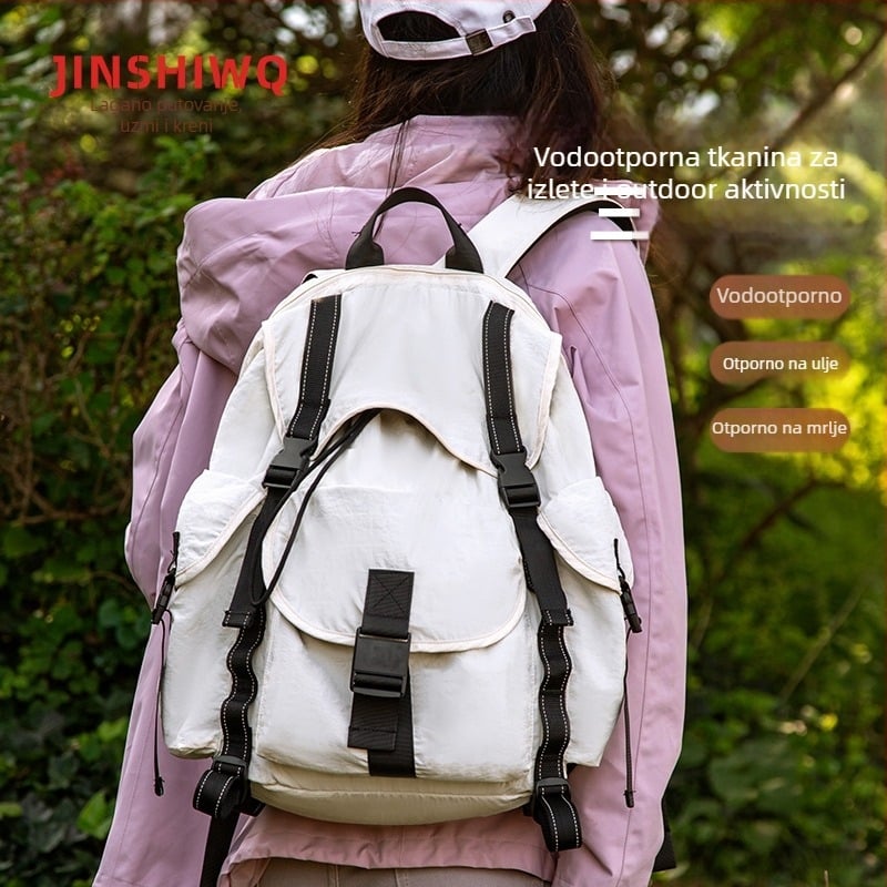 Ultra-light outdoor ruksak, vodootporan, od poliestera, kapacitet do 20 L, kompatibilan s 16-inčnim prijenosnim računalom
