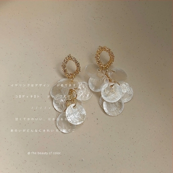 Naušnice s resicama od školjki, ručno izrađene, geometrijski stil, lagani luksuz