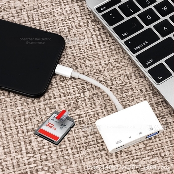 4-u-1 čitač kartica za iPhone 14, podržava SD/TF i USB flash drive, USB 3.0 sučelje, CE certifikat