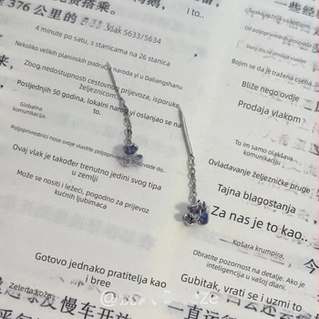 Naušnice s dizajnom iris cvijeta, bakreni materijal; porijeklo Shenzhen; ljetno 2025 izdanje; crtani stil; za žene
