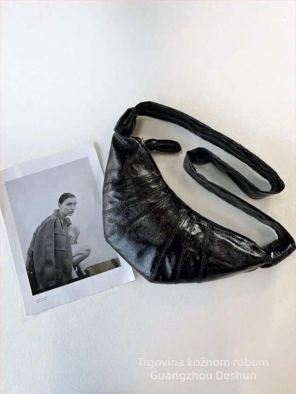 Carla Cheen torbica s lanenim premazom, oblik dumpling, crossbody, srednje veličine