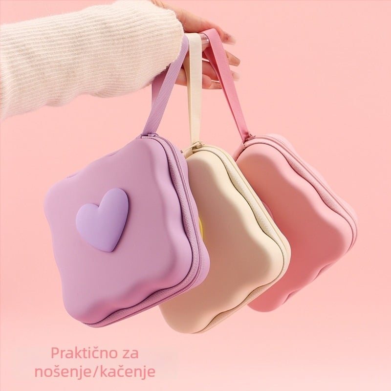 Kockasta PU torbica za putna skladištenja — višestruka namjena, zatvarač; pogodna za kablove, punjače, slušalice i USB stickove; za putovanja, pohranu kozmetike i stolnu pohranu.