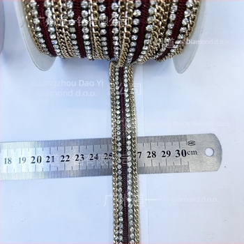 Ručni rhinestone lanac s ljepilom mrežom dijamanata – Totem uzorak, srednja veličina, proljeće 2025, modni dodatak za vjenčanicu, cipele, torbe i odjeću