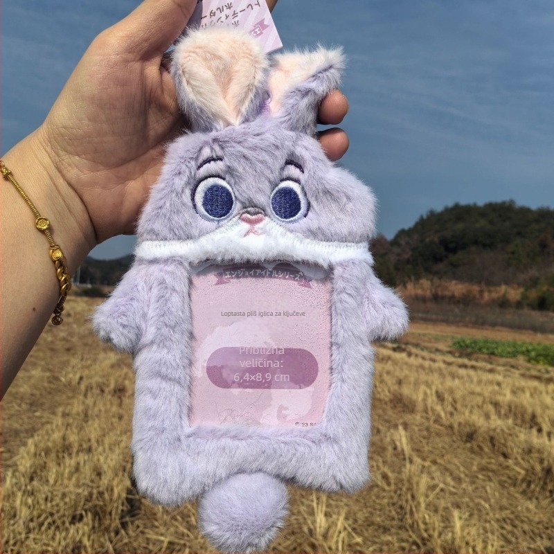 Plišani zeka ključić - crtani dizajn, izuzetno mekan kratki pliš, PP pamuk punjenje, prilagodljivi uzorci (uzrast 7–14)