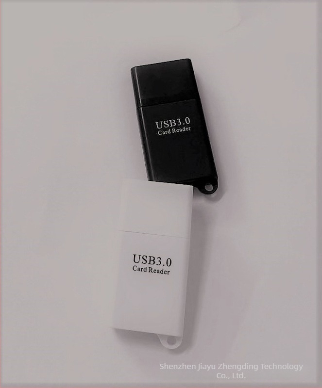 USB3.2 TF čitač kartica – vanjski USB 3.2 interfejs, podržava TF kartice, kompatibilan sa Windows 7, kompaktan dizajn