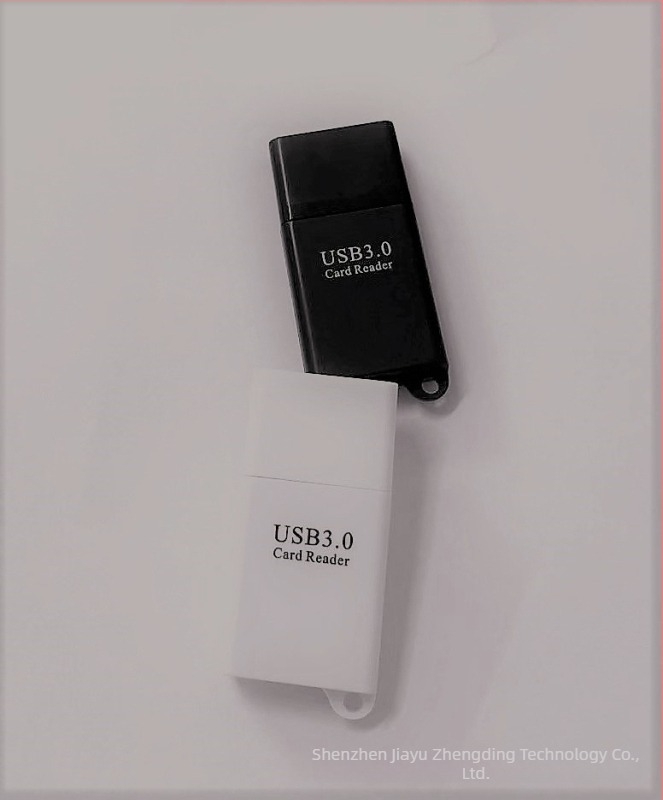 USB3.2 TF čitač kartica – vanjski USB 3.2 interfejs, podržava TF kartice, kompatibilan sa Windows 7, kompaktan dizajn
