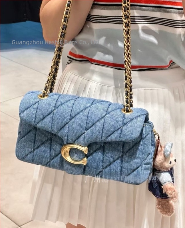 Torba od ovčje kože u stilu Tabby Dionysus, dijamantno prešivana, zatvaranje poklopca, pretinac za telefon i lančana naramenica