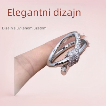 Unisex prsten s uvijenom žicom i dijamantom u ružičastom zlatu – geometrijski dizajn, vrhunski izgled