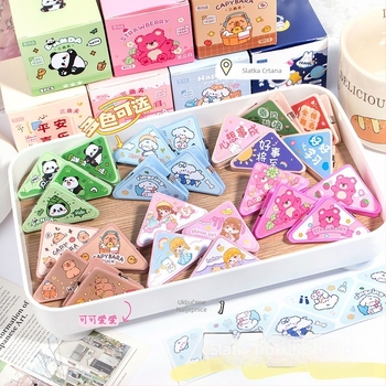 Dječji držač bilježnica s trokutnim karikaturnim klipom – plastični – Wenji (Materijal: Plastika; Namjena: školske bilješke)