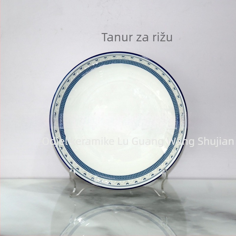 Set zdjela i tanjura od porculana s podglazurnim cvjetnim uzorkom, pogodan za mikrovalnu pećnicu, moderni minimalistički stil.