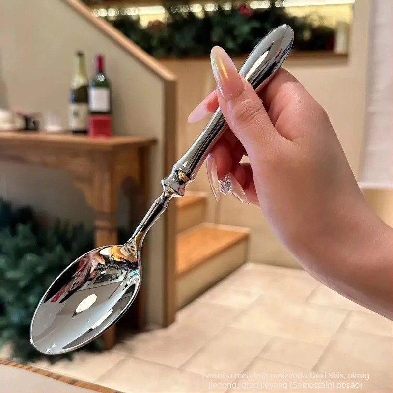 Set nože, vilice i žlice — nehrđajući čelik 304, kovano, drška u obliku tikve, ogledni završetak