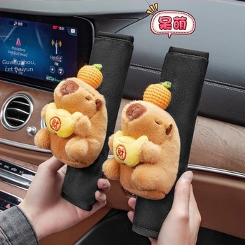 Jastučić za auto pojas - slatka pliš kapibara lutkica - zaštita vrata