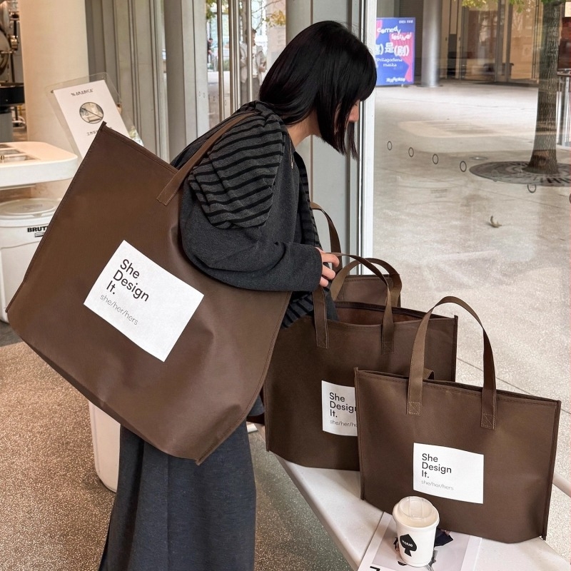 Torba za odjeću od netkanog materijala sa zatvaračem – snap dizajn, sitotisk logotipa, prilagodljiv logotip