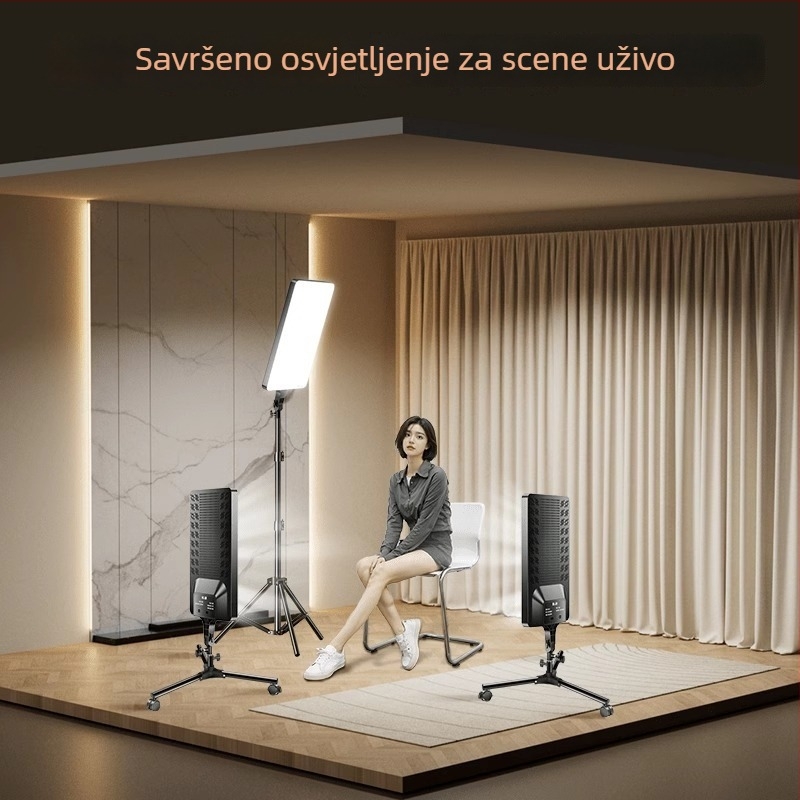 Prijenosno svjetlo za fotografiju s mogućnošću regulacije jačine i boje, bez neovisnog napajanja