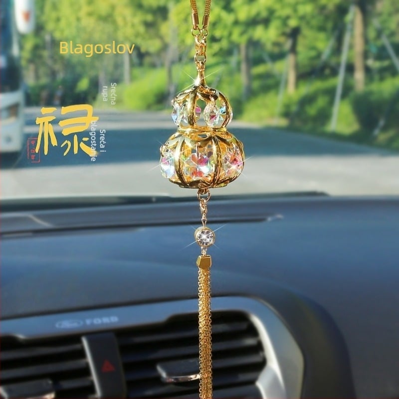 Metalni privjesak za auto, crtani stil, aroma funkcija (Materijal: metal; Stil: crtani; Funkcija: aroma)