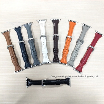 Remen za Apple Watch - uzorak krave, prava koža, minimalistički stil, kopča s iglom, duljine 123/93 mm