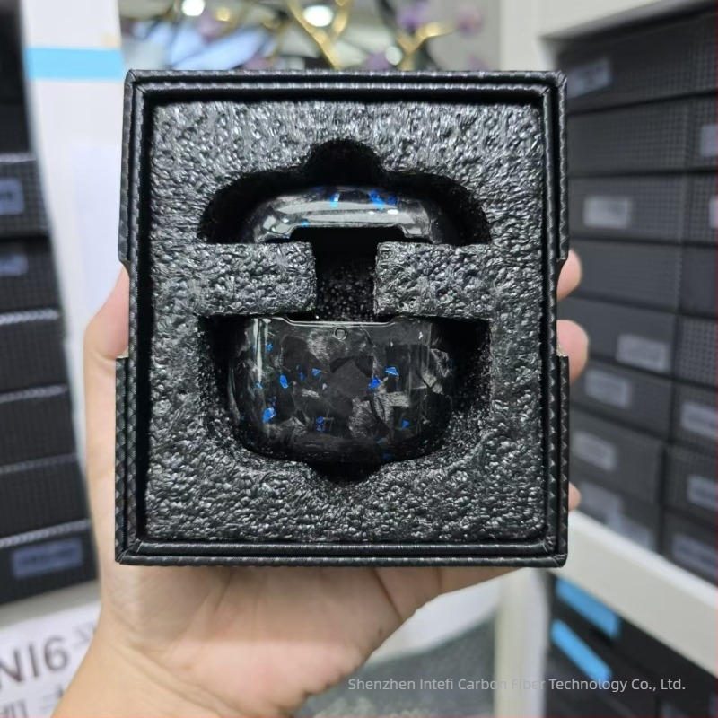 Kućište od karbonskih vlakana za AirPods Pro 3 i AirPods 3/4