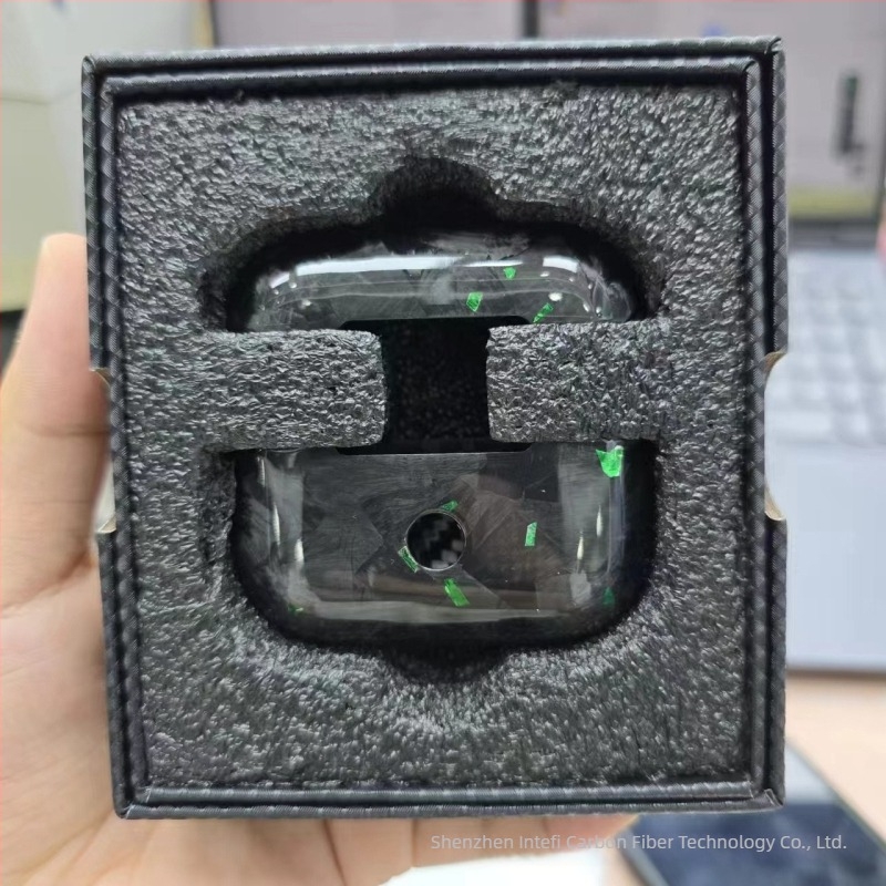 Kućište od karbonskih vlakana za AirPods Pro 3 i AirPods 3/4