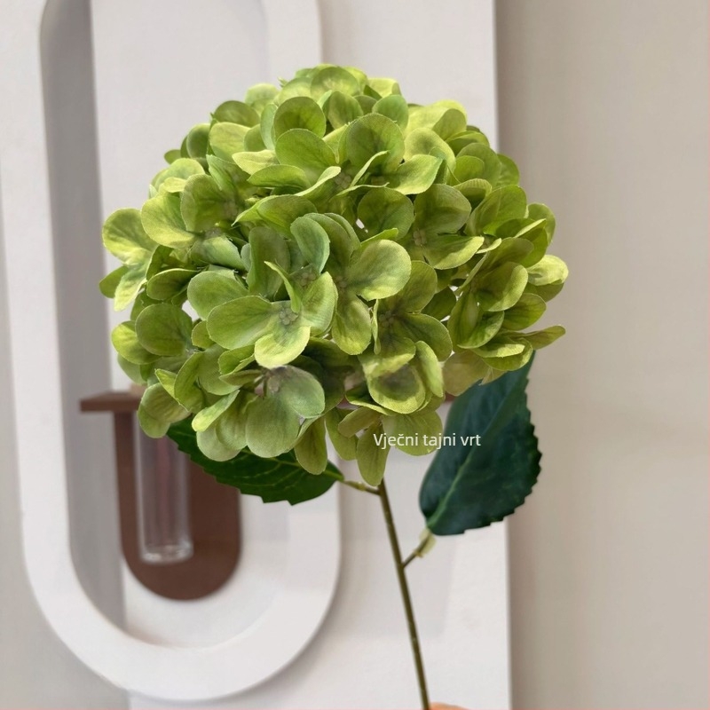 Umjetna hortenzija od svile, marka Secret Garden, Vrsta: Hydrangea, Materijal: Svila, Obrada: Stiliziranje, Injekcijsko oblikovanje, Namjena: vjenčanja, vanjski dekor, rekviziti za fotografiju