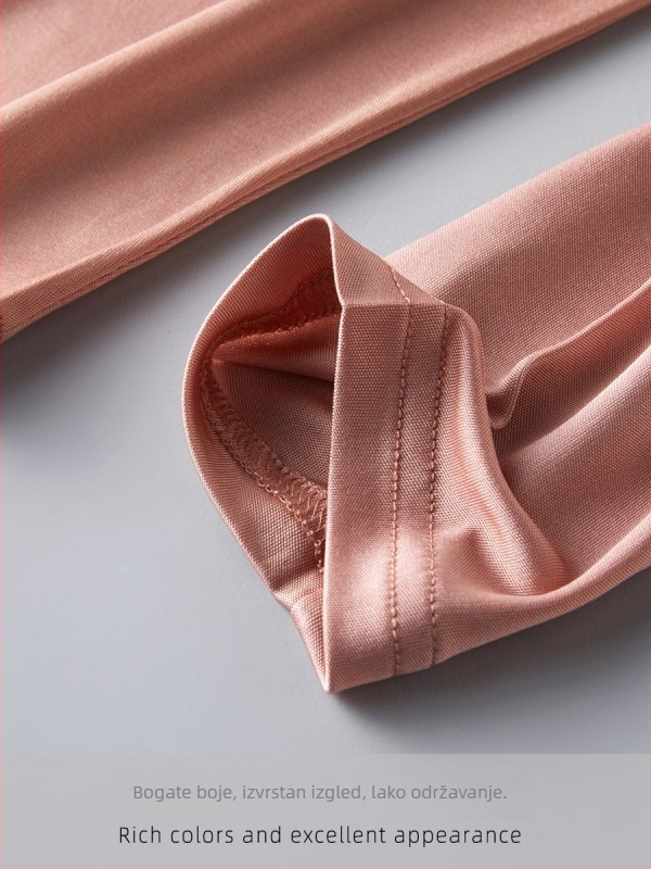 Ženska košulja od svile dudovine, ravni kroj, duge rukave, ovratnik s reverom, gumbe