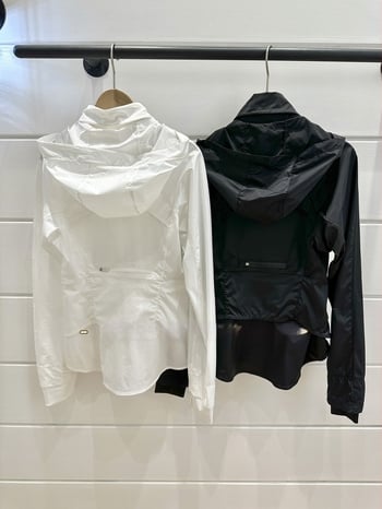 Ženski kaput Slim fit, najlon-spandeks mješavina, dugi rukavi, stojeći ovratnik, ziper